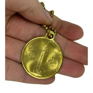 VTG Empire State World's Famous Building Keychain | Gold Tone Medallion Souvenir